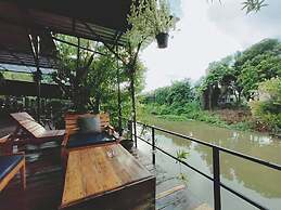 Baan Canalee