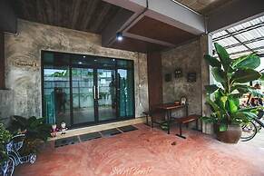 Baan Canalee