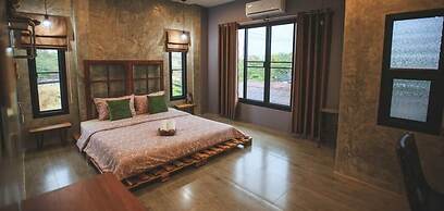 Baan Canalee