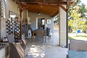 Villa Abelos