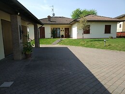 Marinella B