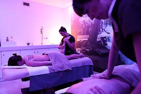 RIDE Surf Resort & SPA