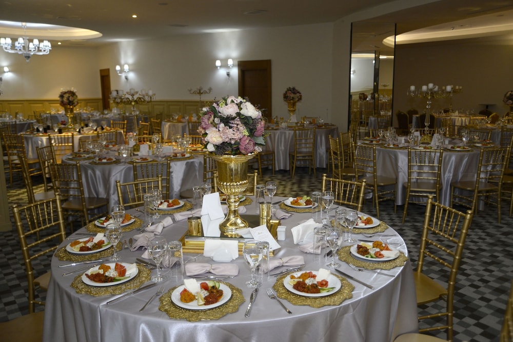 KONAK PARK HOTEL