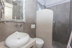 Ampelos Suites