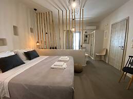 Ampelos Suites
