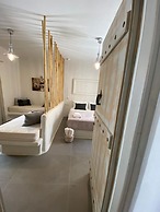 Ampelos Suites