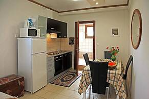 Dionysos Apartments