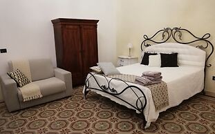Agorà Suites & Apartments