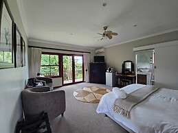 Birds of paradise B&B