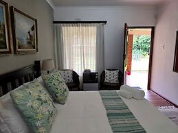 Birds of paradise B&B