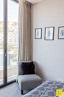 606 Juliette B