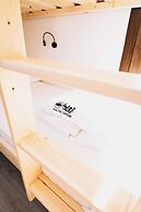 Latas Surf House