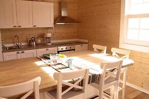 Evolution Wood Accommodation