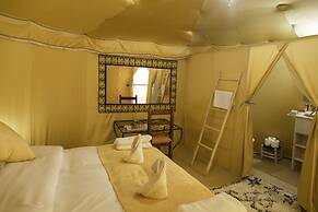 Horaz Luxury Camp