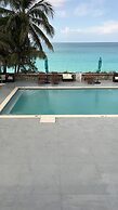 Exuma Palms