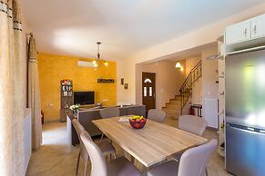Villa Roumeli
