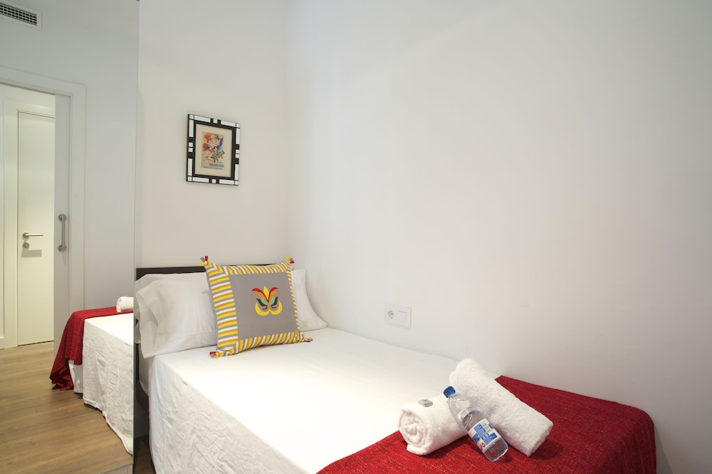 BarcelonaForRent Tucson Suites
