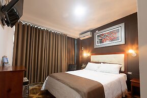 Dmilez Hotel