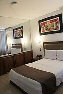 Dmilez Hotel