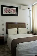 Dmilez Hotel