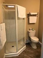 Riverview Suites