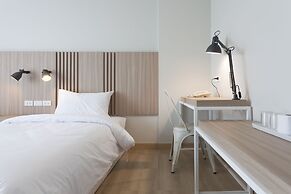 Easy Hotel 2