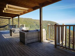 Romantic Piha