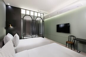 Park Marine Hotel