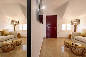 Ariadne Hotel