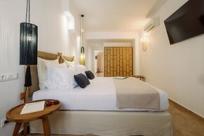 Ariadne Hotel