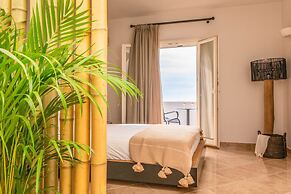 Ariadne Hotel