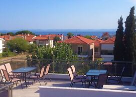 Alexanika Apartments