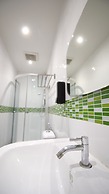 Resort V - MRT Huai Khwang