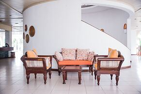 Plaza Beach Hotel
