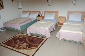 Step Town Hotel