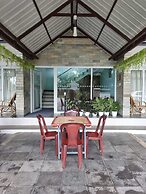 Crayons Guest House