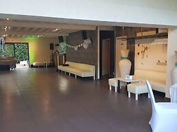 Domaine des Pierres Dorées