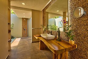 Relax Bali Resort, Diving & SPA
