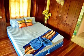 Mark House Bungalow