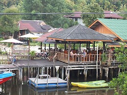 Mark House Bungalow