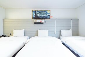 HOTEL YaJa West Gate
