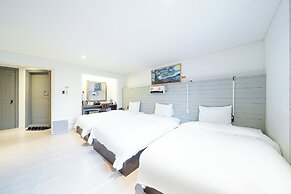HOTEL YaJa West Gate