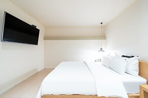 HOTEL YaJa West Gate