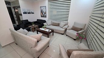 Konuk Hotel