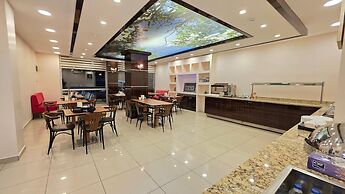 Konuk Hotel