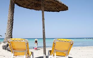 Monarque Dar Jerba Narjess - Family Only