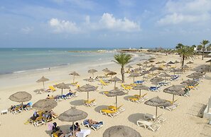 Monarque Dar Jerba Narjess - Family Only