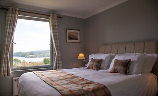 Fairways Lodge B&B