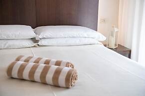 Hotel Cristina Corona