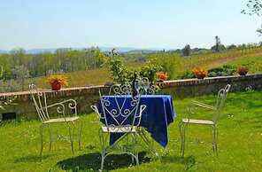 Podere Lucignano Secondo Agriturismo